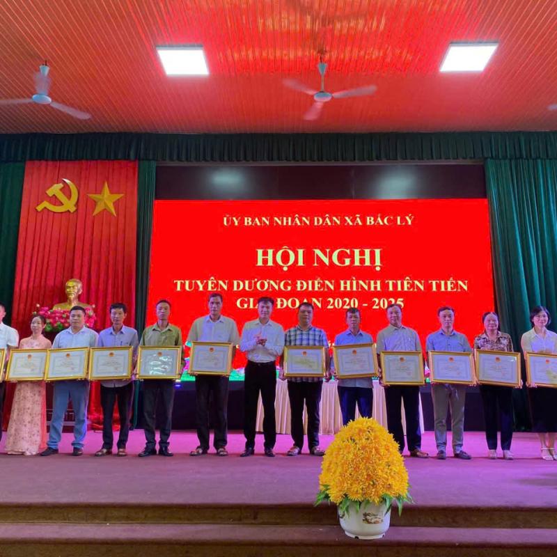Hội nghị tuyên dương điển hình tiên tiến giai đoạn 2020-2025!