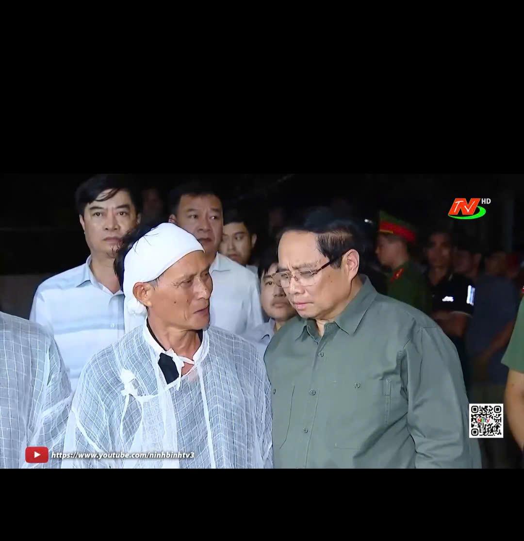 Tối ngày 30/9/2025, Thủ tướng Phạm Minh Chính đã đến thăm hỏi, động viên nhân dân tại xã Quỹ Nhất, tỉnh Ninh Bình, nơi chịu thiệt hại nặng nề về người và tài sản do ảnh hưởng của bão số 10.
