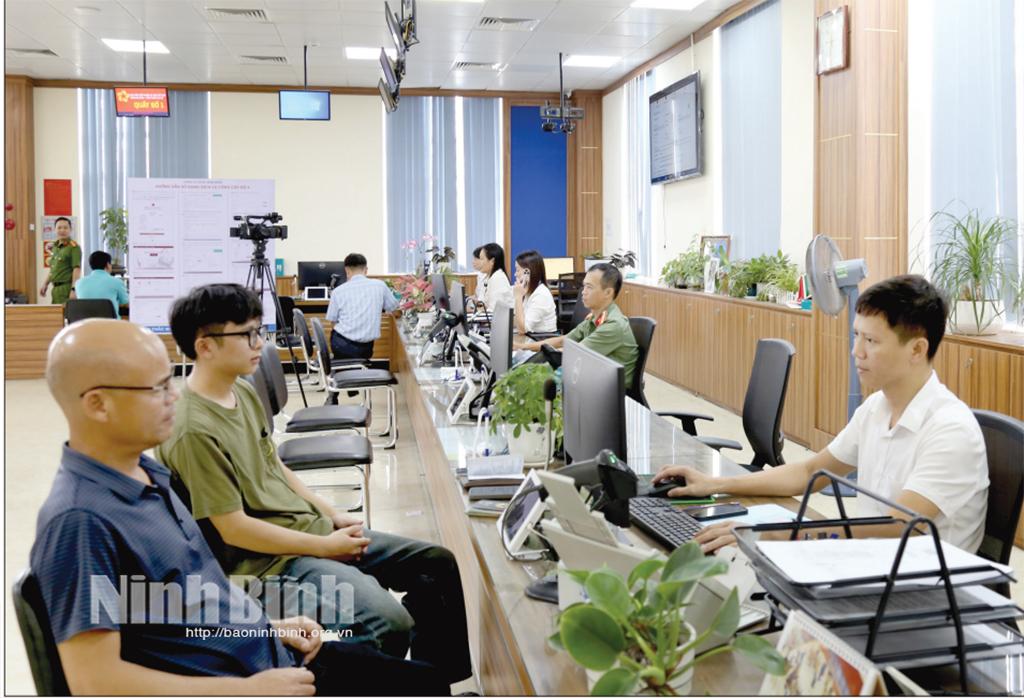Chuyển đổi số nhanh hơn, hiệu quả hơn, gần dân hơn