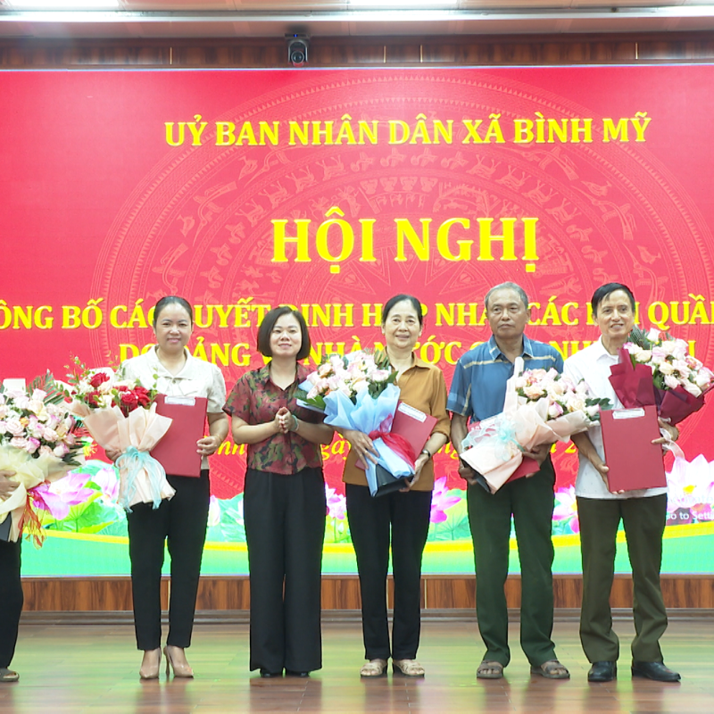UBND xã Bình Mỹ tổ chức hội nghị công bố các quyết định hợp nhất các hội quần chúng do Đảng và nhà nước giao nhiệm vụ
