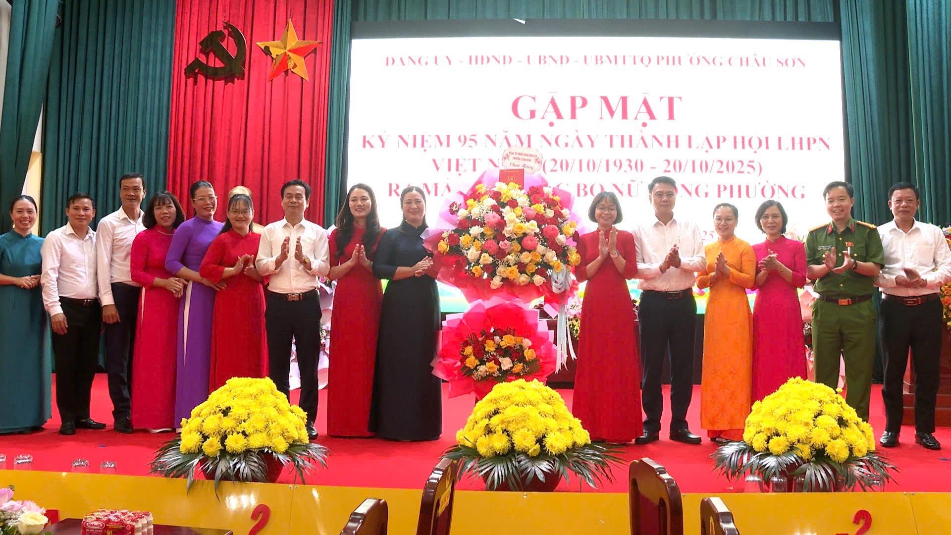 𝐇ộ𝐢 𝐋𝐇𝐏𝐍 𝐩𝐡ườ𝐧𝐠 𝐂𝐡â𝐮 𝐒ơ𝐧 𝐠ặ𝐩 𝐦ặ𝐭 𝐤ỷ 𝐧𝐢ệ𝐦 𝟗𝟓 𝐧ă𝐦 𝐧𝐠à𝐲 𝐭𝐡à𝐧𝐡 𝐥ậ𝐩 𝐇ộ𝐢 𝐋𝐇𝐏𝐍 𝐕𝐢ệ𝐭 𝐍𝐚𝐦 (𝟐𝟎/𝟏𝟎/𝟏𝟗𝟑𝟎 - 𝟐𝟎/𝟏𝟎/𝟐𝟎𝟐𝟓) 𝐯à 𝐫𝐚 𝐦ắ𝐭 𝐜â𝐮 𝐥ạ𝐜 𝐛ộ 𝐧ữ 𝐜ô𝐧𝐠 𝐩𝐡ườ𝐧𝐠.