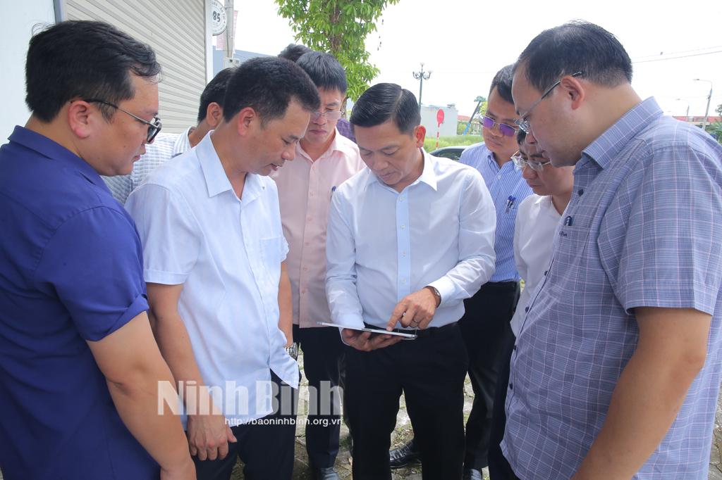 Kiểm tra công tác giải phóng mặt bằng một số dự án giao thông trọng điểm