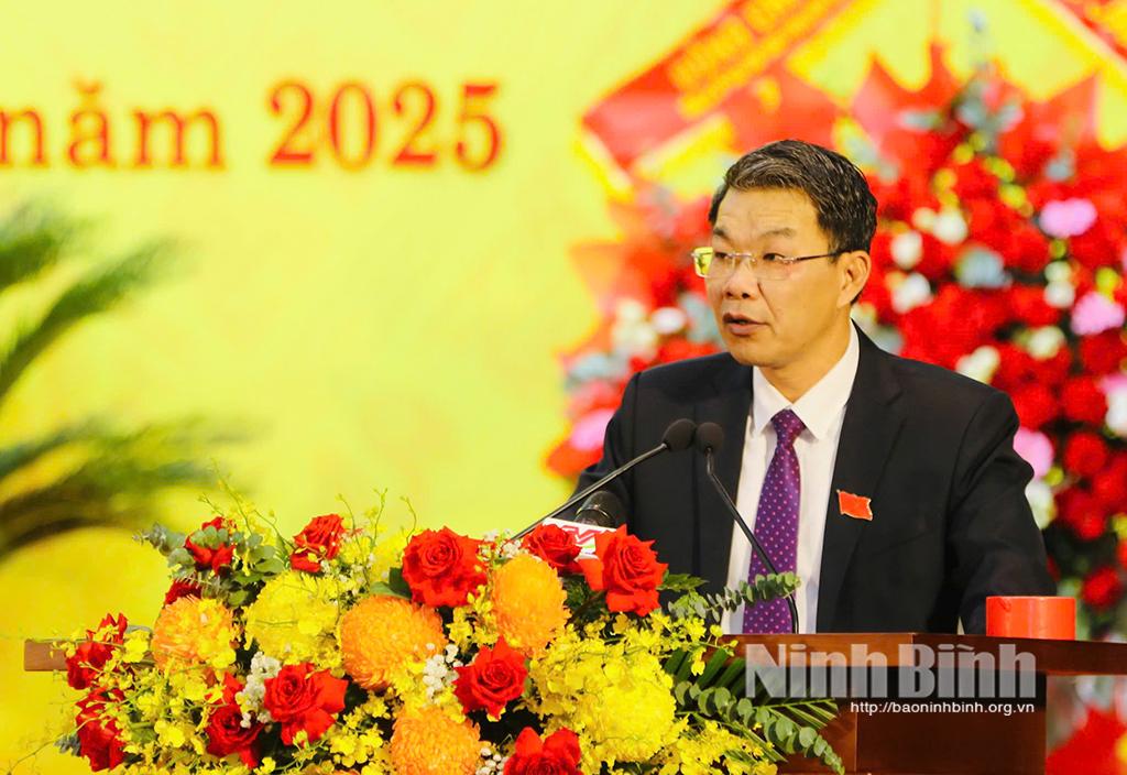 dai-hoi-dai-bieu-dang-bo-tinh-ninh-binh-lan-thu-i-4.jpg