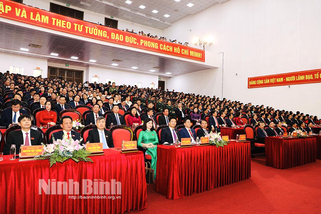dai-hoi-dai-bieu-dang-bo-tinh-ninh-binh-lan-thu-i.jpg