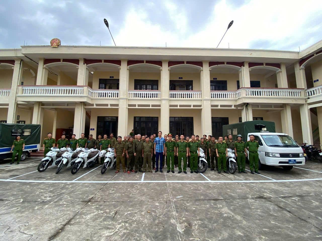 z6863159690475_15b47915614c56d440ff9486e75ca0cd