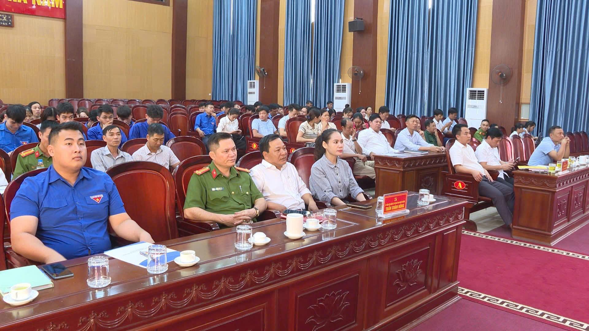 Phường Hà Nam tổ chức hội nghị triển khai các hoạt động hưởng ứng ngày chuyển đổi số quốc gia 10/10/2025 “Nhanh hơn, hiệu quả hơn, gần dân hơn”.