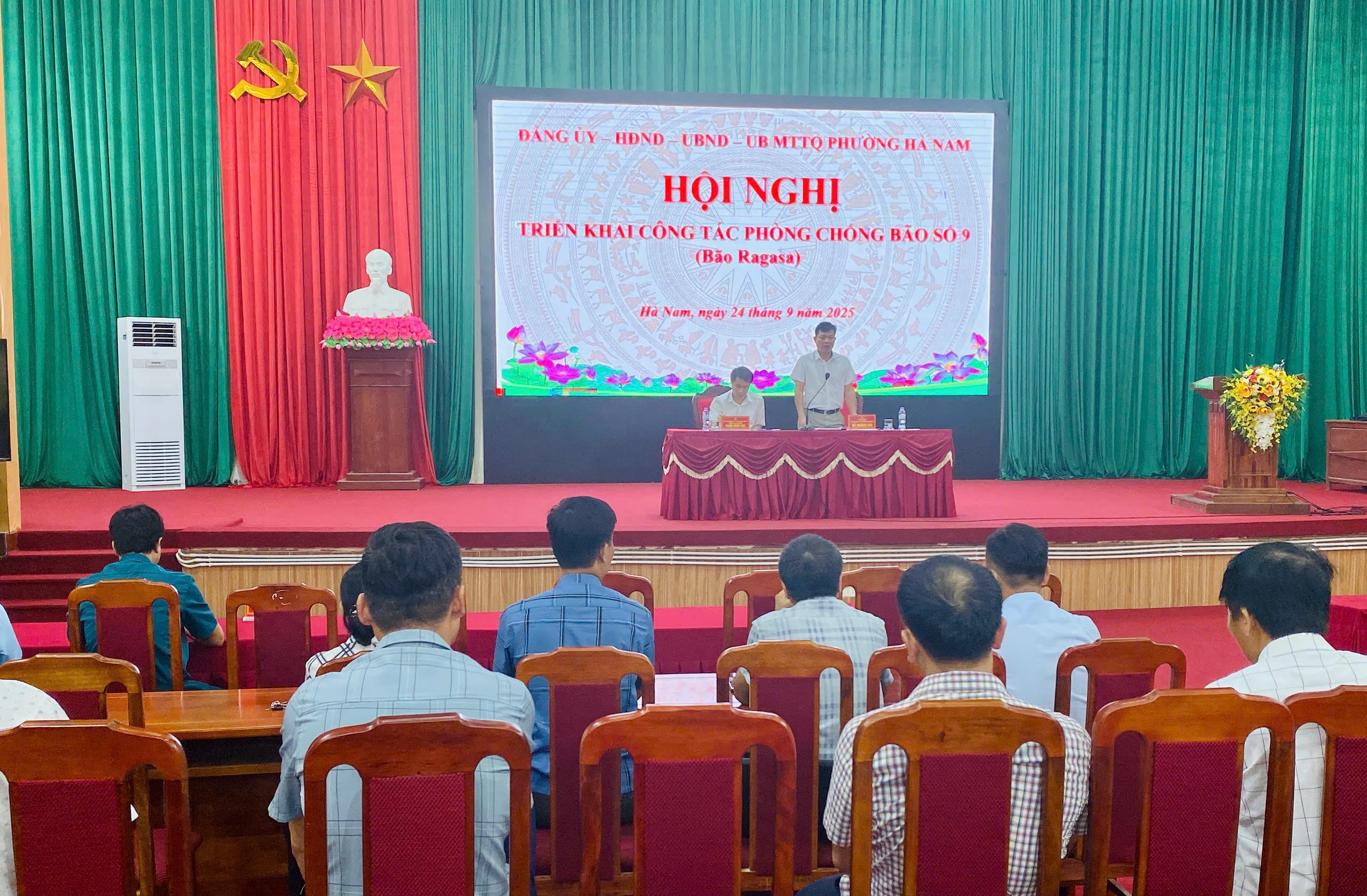 Hội nghị triển khai Kế hoạch ứng phó cơn bão số 9 (RAGASA)