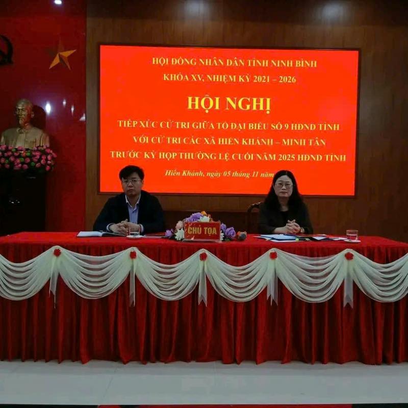 Hội nghị tiếp xúc cử tri với Đại biểu HĐND tỉnh Ninh Bình tại xã Hiển Khánh.