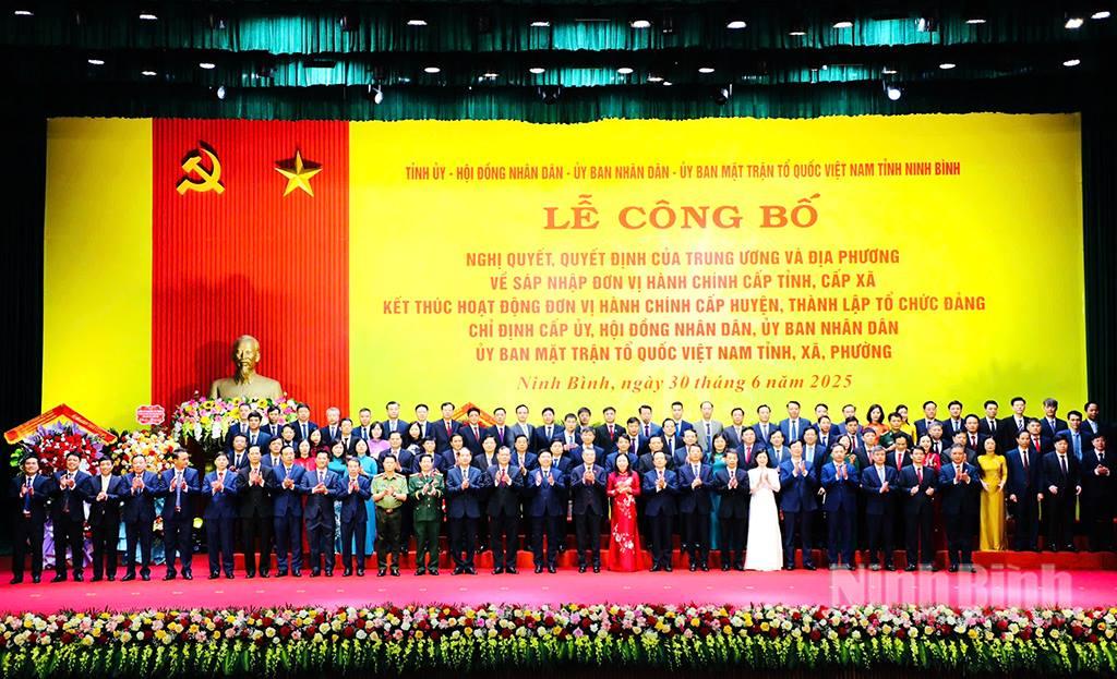 bch-dang-bo-tinh-1751255047365.jpg