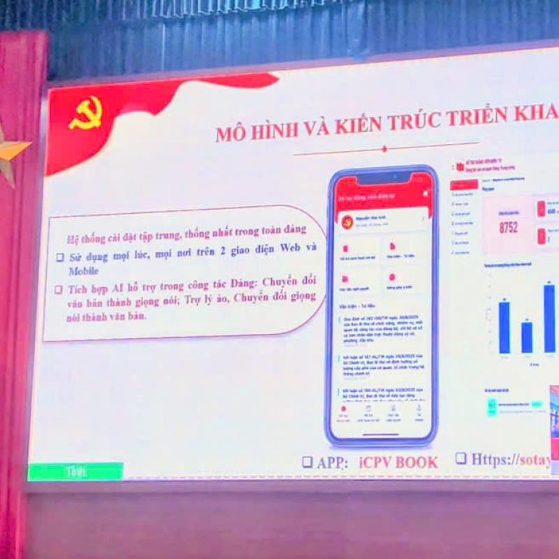 Hội nghị tập huấn sử dụng Sổ tay đảng viên điện tử