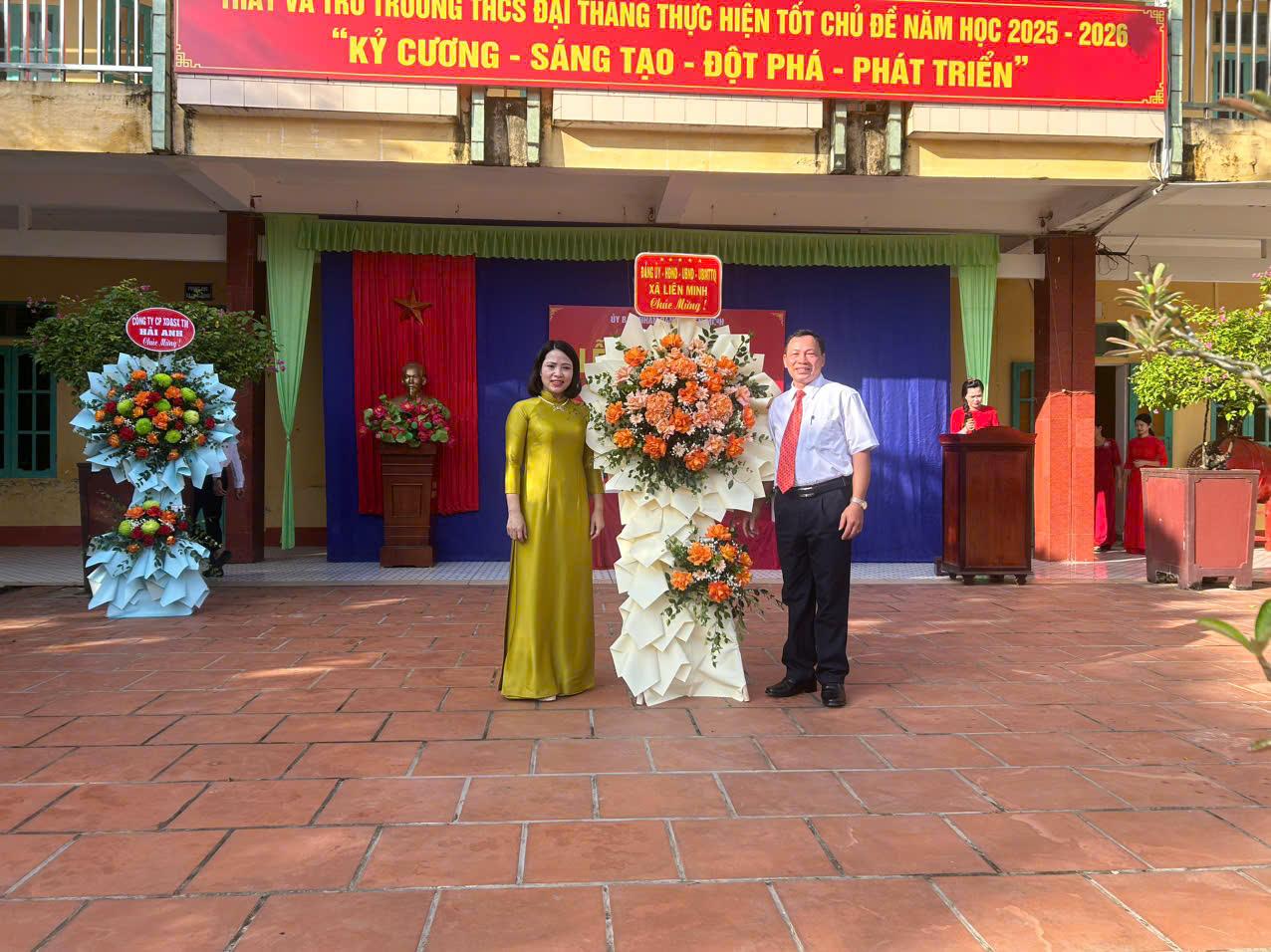 KHAI GIẢNG NĂM HỌC MỚI Ở LIÊN MINH - KHỞI ĐẦU HÀNH TRÌNH MỚI ĐẦY KỲ VỌNG