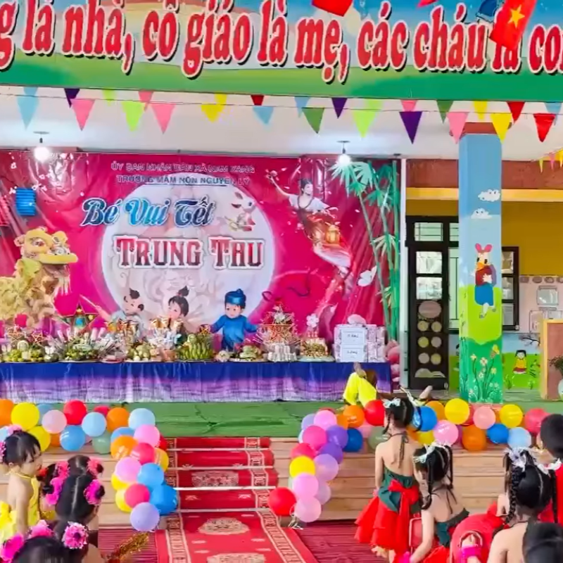 Trường Mầm non Nguyên Lý Tổ chức chương trình "Bé Vui tết Trung thu"