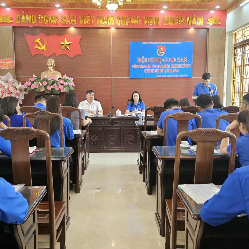 Đoàn thanh cộng sản Hồ Chí Minh tỉnh Ninh Bình tổ chức hội nghị giao ban công tác Đoàn và phong trao thanh thiếu nhi cụm thi đua số 7