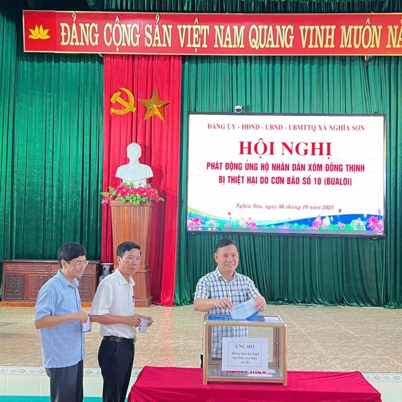 Đảng ủy, HĐND, UBND, UBMTTQ Việt Nam xã Nghĩa Sơn phát động ủng hộ nhân dân bị thiệt hại do bão số 10 (Bualoi)