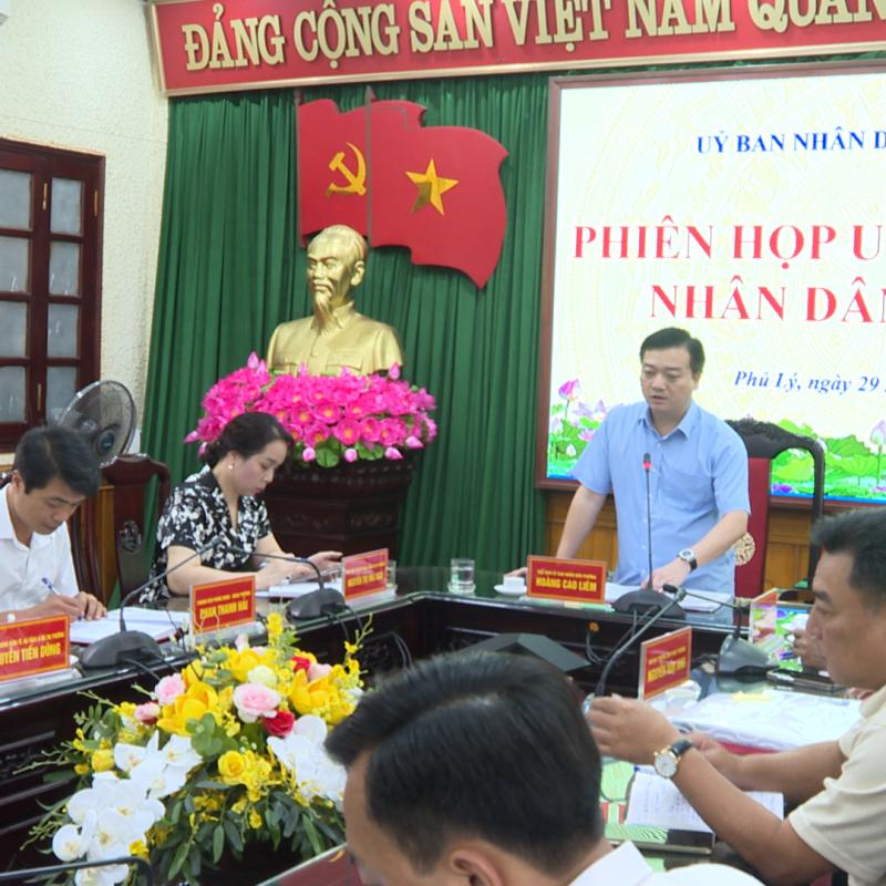 UBND phường Phủ Lý tổ chức phiên họp uỷ viên uỷ ban nhân dân, tháng 10 năm 2025