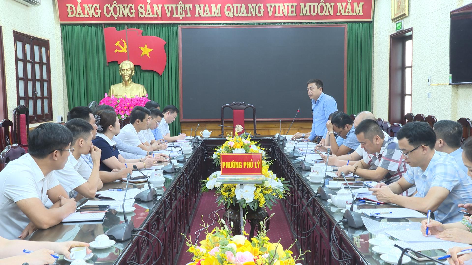 quang00-03-58-00still035.jpg