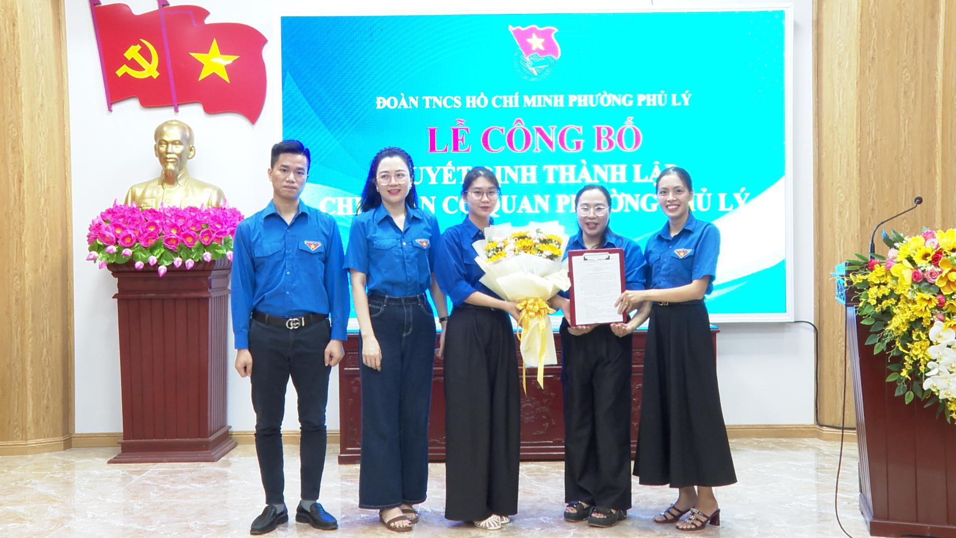 Phường Phủ Lý - Thành lập Chi đoàn Cơ quan phường, nhiệm kỳ 2025 - 2027