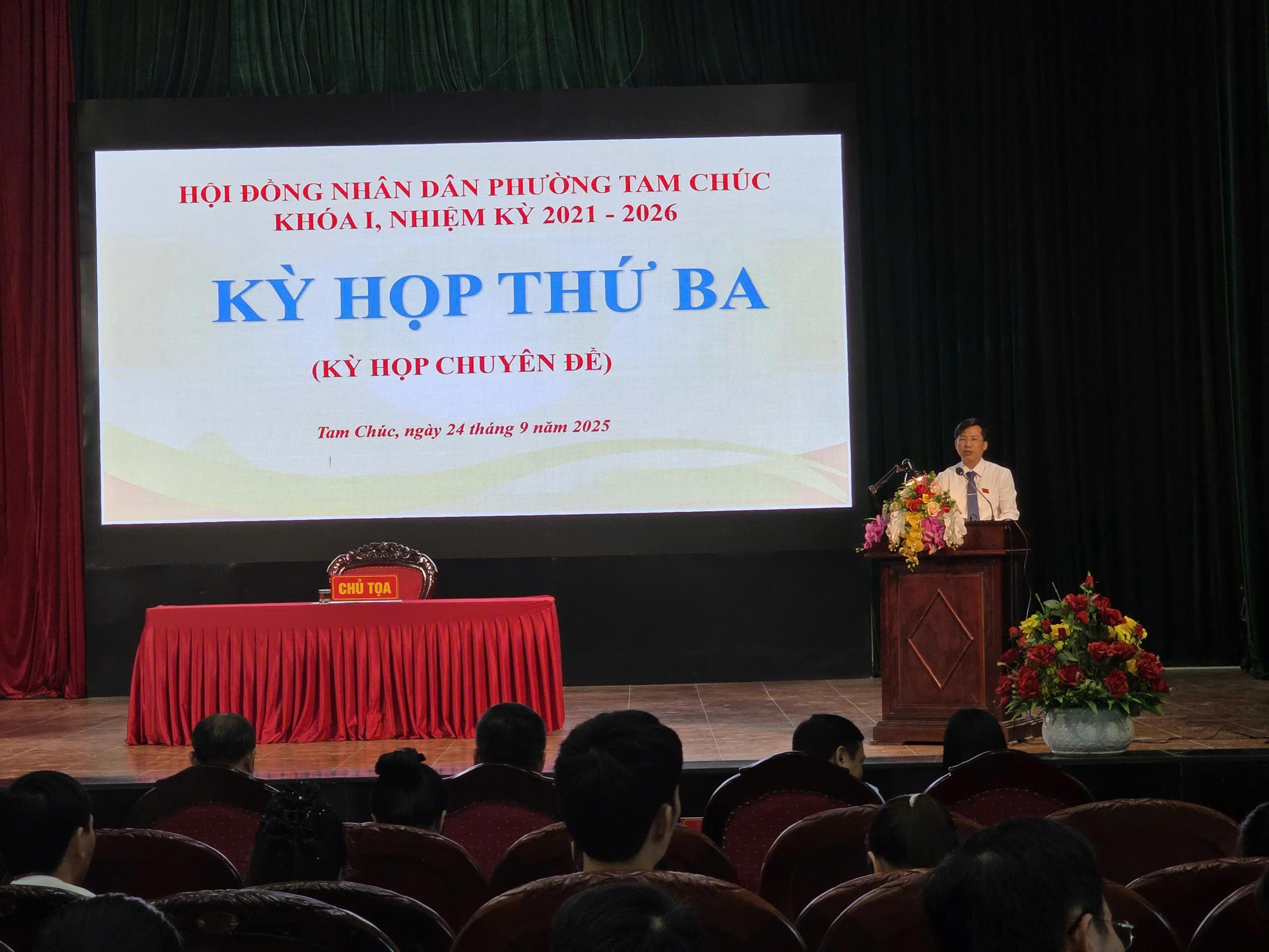 Khai mạc Kỳ họp thứ ba - HĐND phường Tam Chúc khoá I, nhiệm kỳ 2021 - 2026