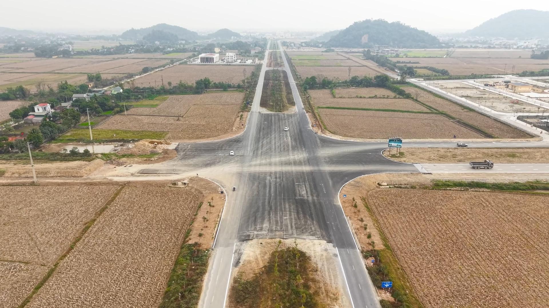 Tân Thanh: quyết liệt giải phóng mặt bằng thực hiện tuyến đường vành đai kinh tế T4