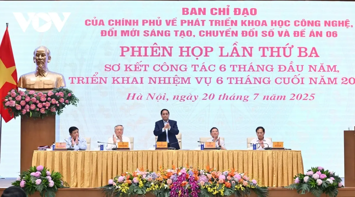 Nỗ lực đột phá phát triển khoa học, công nghệ, đổi mới sáng tạo, chuyển đổi số