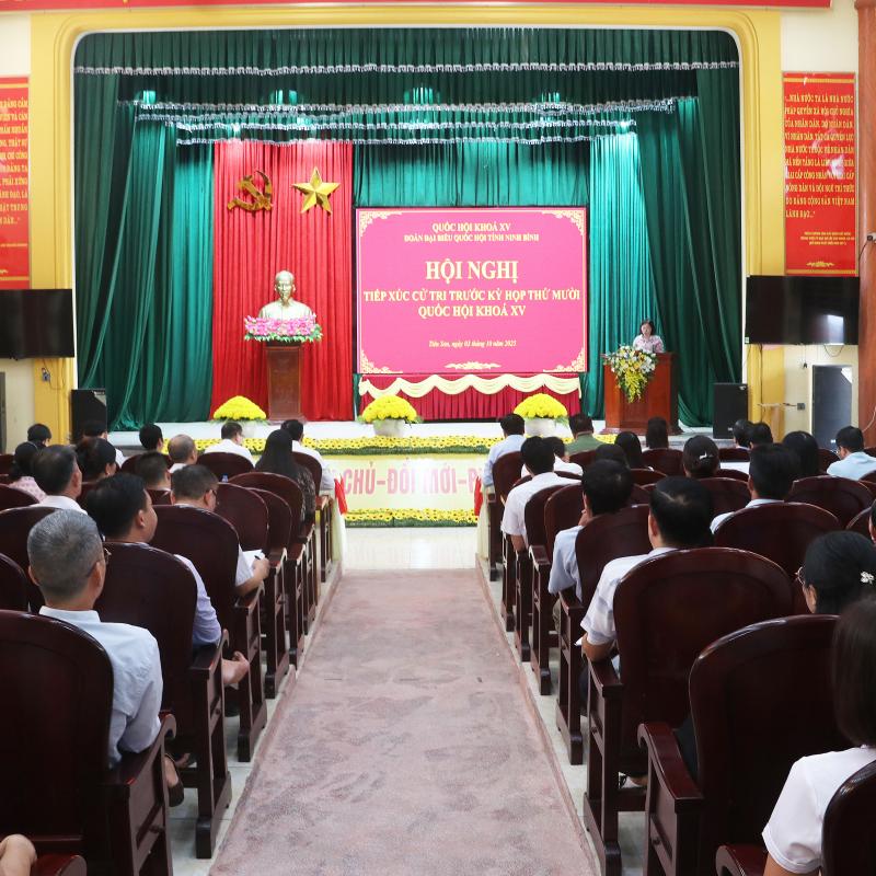 Đoàn đại biểu Quốc hội tỉnh Ninh Bình tiếp xúc với cử tri phường Tiên Sơn trước kỳ họp thứ 10, Quốc hội khoá XV