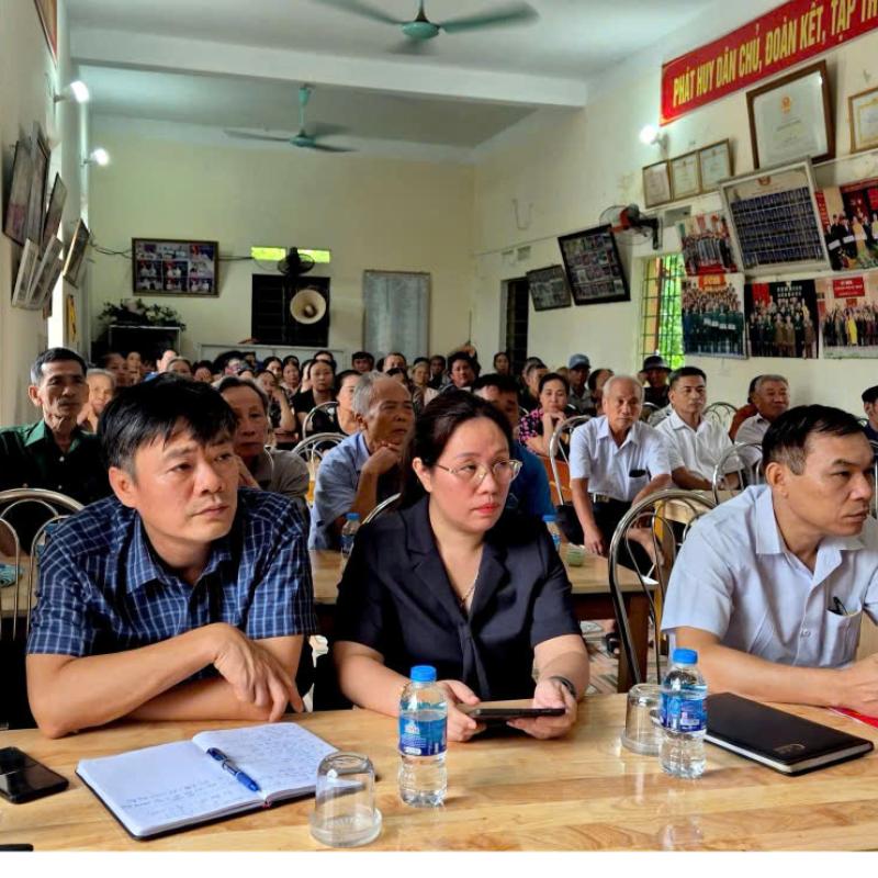 Thường trực Đảng ủy, Lãnh đạo UBND phường dự sinh hoạt chi bộ chuyên đề và họp dân tại TDP Đọi Nhì