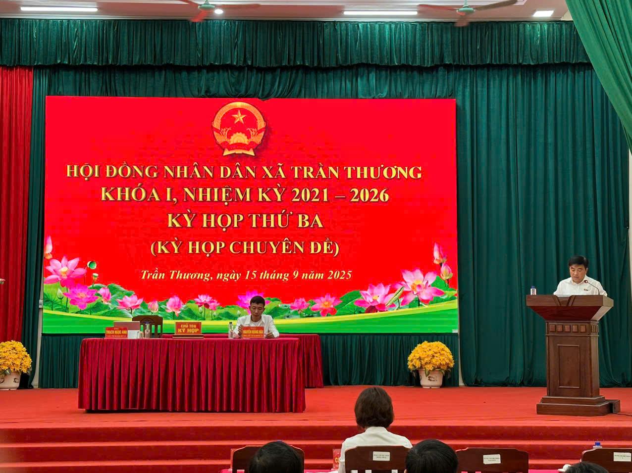 Hội đồng nhân dân xã Trần Thương tổ chức kỳ họp thứ Ba (Kỳ họp chuyên đề) Hội đồng nhân dân xã khóa I, nhiệm kỳ 2021-2026