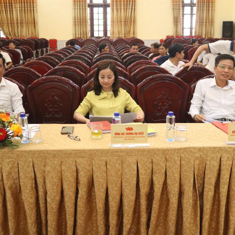 ĐẢNG ỦY - HĐND - UBND XÃ VẠN THẮNG TỔ CHỨC HỘI NGHỊ SƠ KẾT 9 THÁNG ĐẦU NĂM, TRIỂN KHAI NHIỆM VỤ 3 THÁNG CUỐI NĂM 2025