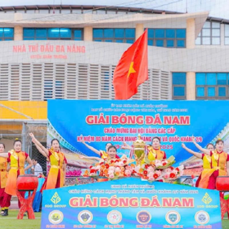 Xã Xuân Trường tổ chức giải bóng đá chào mừng kỷ niệm 80 năm cách mạng tháng Tám và Quốc khánh 2/9