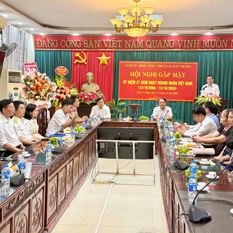 Xã Xuân Trường tổ chức gặp mặt doanh nghiệp, doanh nhân, hợp tác xã và hộ kinh doanh tiêu biểu nhân ngày Doanh nhân Việt Nam