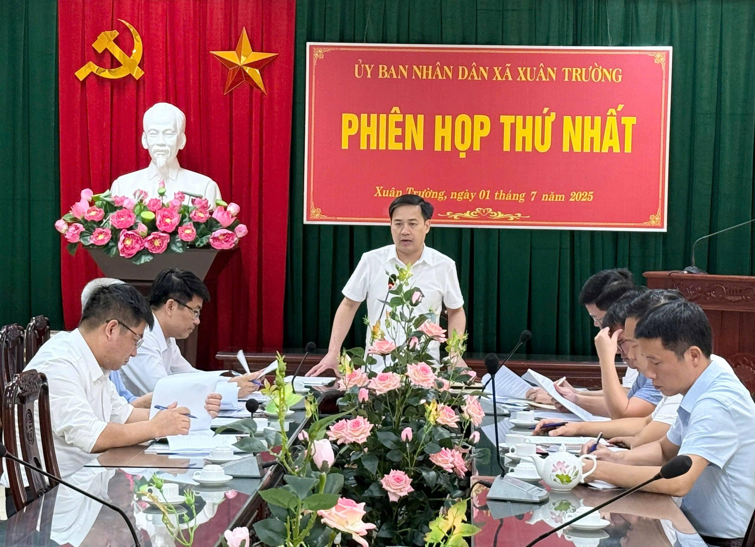 Ủy ban nhân dân xã Xuân Trường tổ chức phiên họp thứ nhất, nhiệm kỳ 2021 -2026